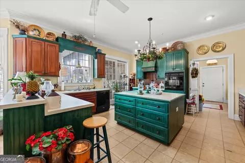Kitchen - 620 Upton Mill Dr, Washington, GA 30673 photo 2 of 4