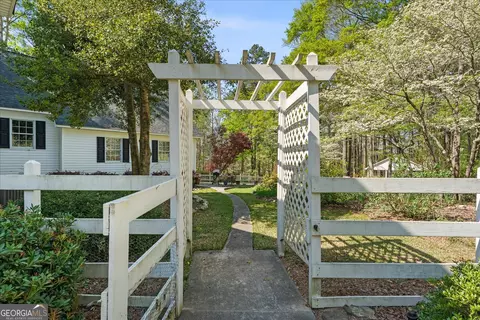 Exterior - 620 Upton Mill Dr, Washington, GA 30673 photo 14 of 16