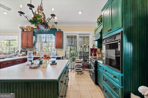 Kitchen - 620 Upton Mill Dr, Washington, GA 30673 photo 4 of 4