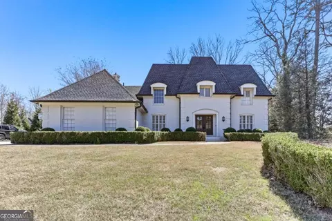 197 Club Dr, Gainesville, GA 30506