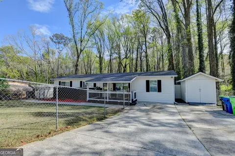 551 Oak Hills Rd, Mableton, GA 30126