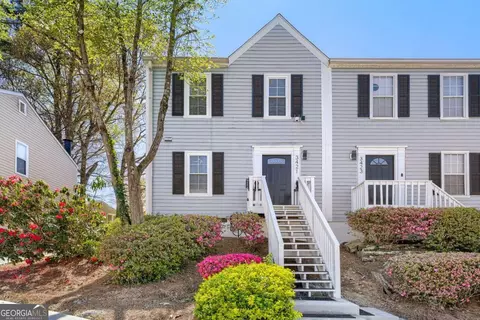 3421 Bayshore Dr, Atlanta, GA 30340