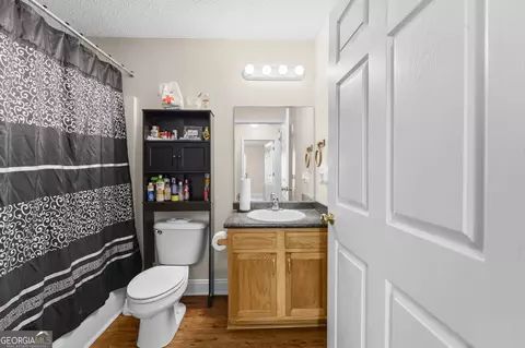 Bath - 1908 Comet Ave, Savannah, GA 31405 photo 2 of 2