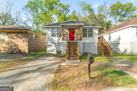 1908 Comet Ave, Savannah, GA 31405