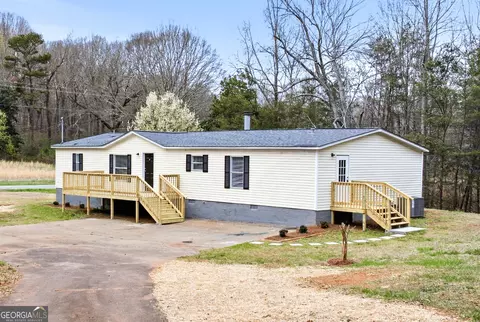 221 Friar Tuck Trl N, Murrayville, GA 30564