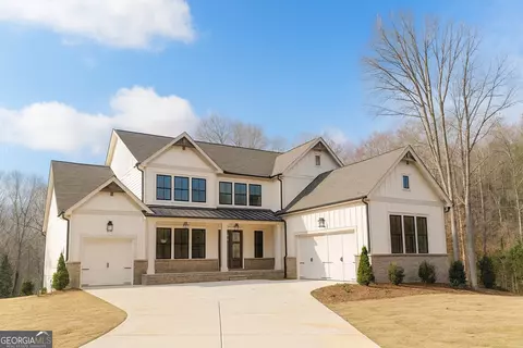 9150 Greenway Ct, Gainesville, GA 30506