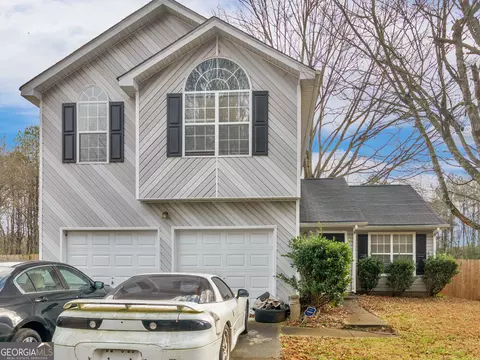 6660 Pole Creek Dr, Lithonia, GA 30058