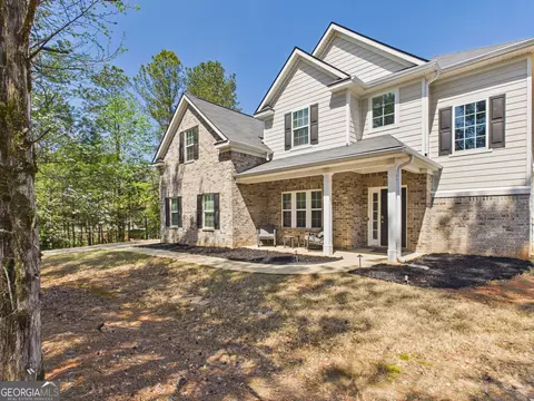 1048 Crosswinds Dr, Midland, GA 31820