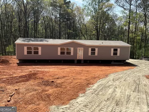 731 Pearwood Rd, Royston, GA 30662