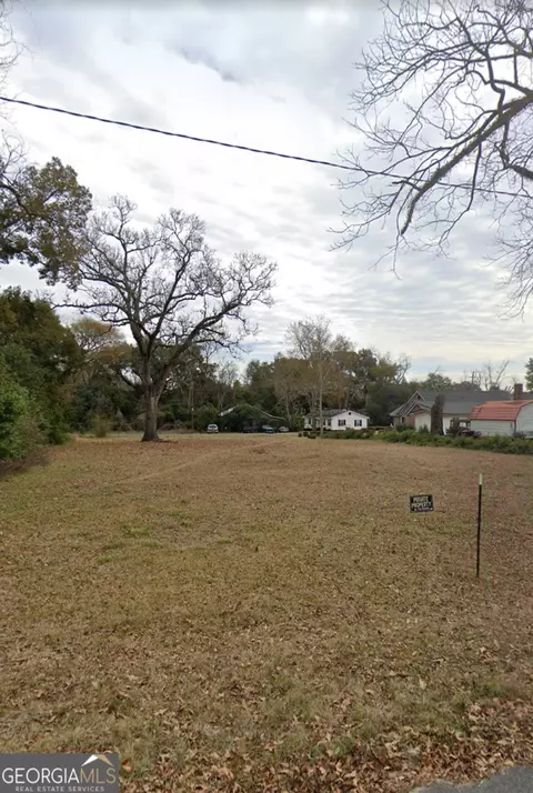405 N Miller Ave, Bainbridge, GA 39817