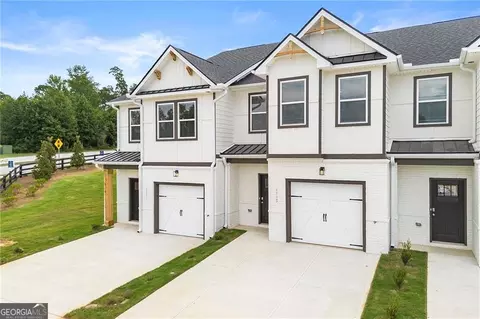 4817 Groveview Ter, Gainesville, GA 30504