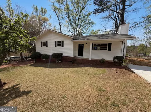 2405 Eric Ln, Douglasville, GA 30135