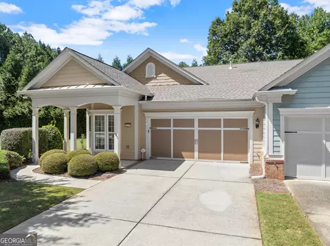 6247 Longleaf Dr, Hoschton, GA 30548