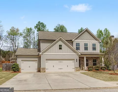 554 Wilbur Dr, Hoschton, GA 30548