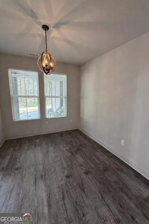 Dining - 281 Ruby Ln, Commerce, GA 30530 photo 1 of 2