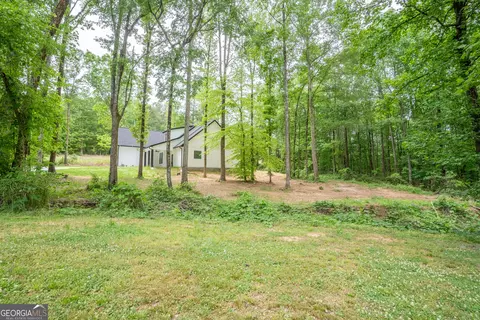 Exterior - 281 Ruby Ln, Commerce, GA 30530 photo 4 of 4