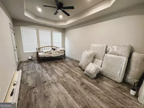 Living - 281 Ruby Ln, Commerce, GA 30530 photo 3 of 8