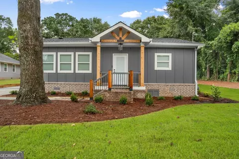 209 Bryan St, Mcdonough, GA 30253