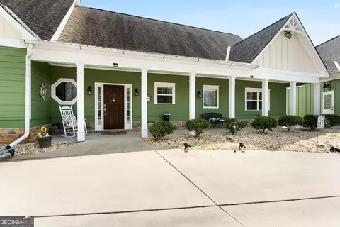 Exterior - 150 Crestview Rd, Jackson, GA 30233 photo 3 of 17