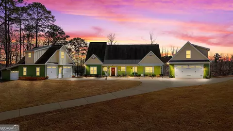 Exterior - 150 Crestview Rd, Jackson, GA 30233 photo 2 of 17