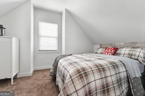 Bedroom - 150 Crestview Rd, Jackson, GA 30233 photo 9 of 11