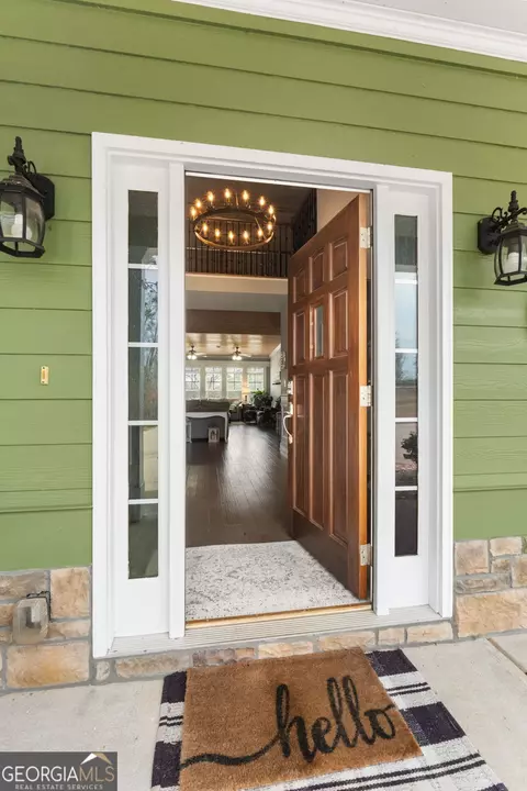 Entry Way - 150 Crestview Rd, Jackson, GA 30233 photo 1 of 12