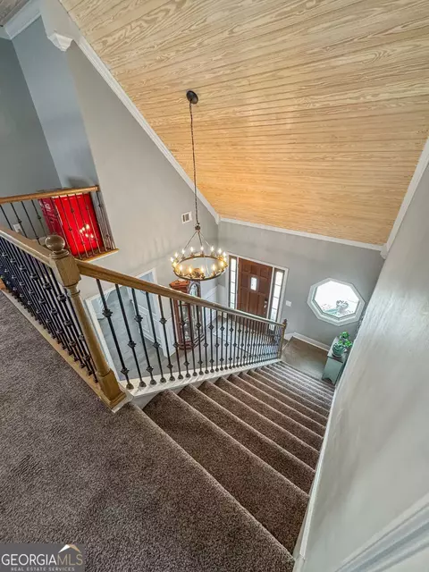 Entry Way - 150 Crestview Rd, Jackson, GA 30233 photo 6 of 12
