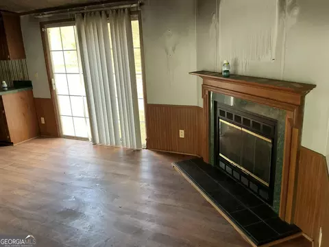 Living - 1101 Sunshine Rd, Toccoa, GA 30577 photo 1 of 3