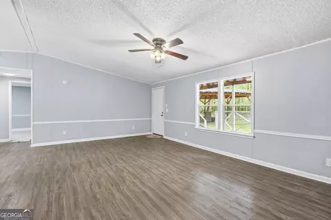 Living - 298 Buck Rd, Gray, GA 31032 photo 3 of 4