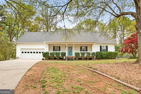 Exterior - 846 Campbell Rd, Covington, GA 30014 photo 2 of 12