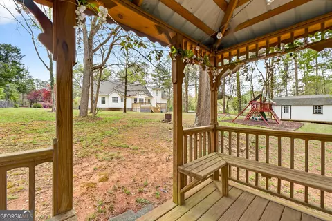 Exterior - 846 Campbell Rd, Covington, GA 30014 photo 11 of 12