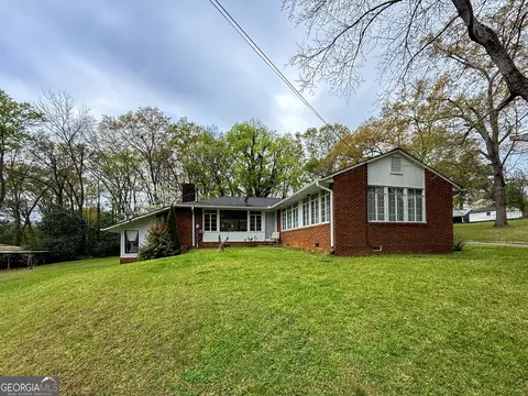 609 Oakcrest Dr, Rockmart, GA 30153
