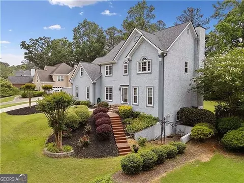5711 Brynwood Cir NW, Acworth, GA 30101