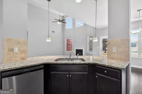 Kitchen - 3349 Alhambra Cir, Hampton, GA 30228 photo 3 of 3