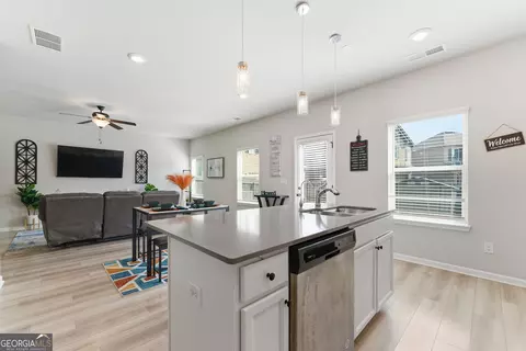 Kitchen - 11924 Brightside Pkwy, Hampton, GA 30228 photo 1 of 4