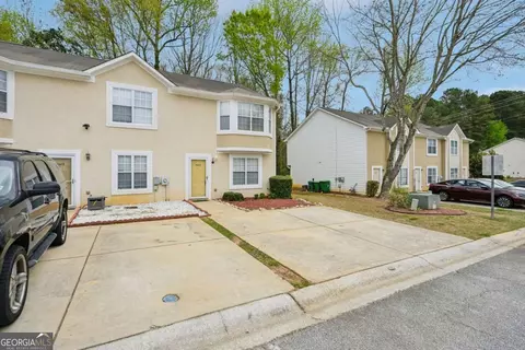 5007 Chupp Way Cir, Lithonia, GA 30038