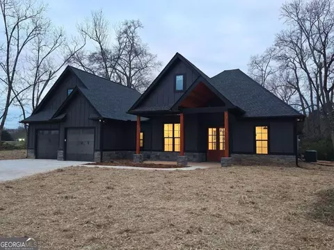 0 Lake Pointe Rd, Hartwell, GA 30643