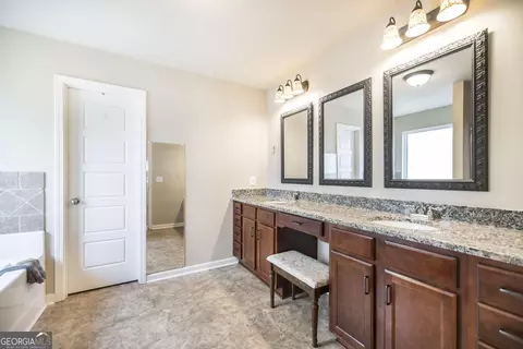Entry Way - 400 Ansley Ave, Perry, GA 31069 photo 3 of 3