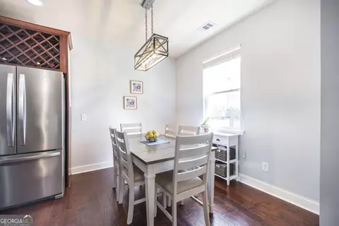 Dining - 400 Ansley Ave, Perry, GA 31069 photo 2 of 2