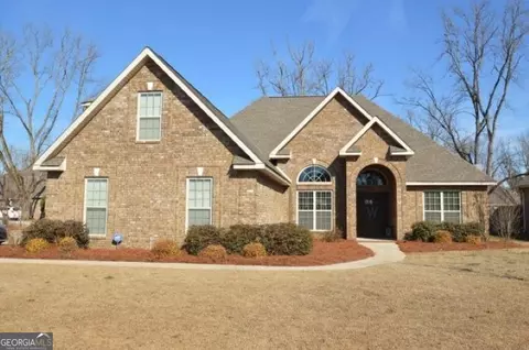 300 Grand Reserve Way, Kathleen, GA 31047