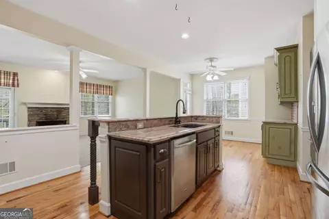 Kitchen - 2915 Pine St, Duluth, GA 30096 photo 1 of 4