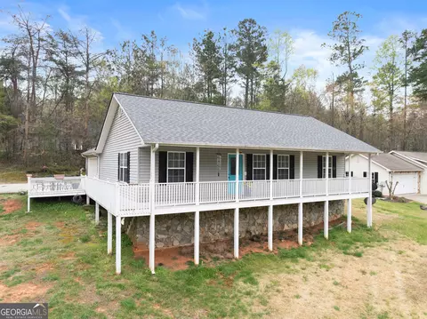 104 View St, Clarkesville, GA 30523