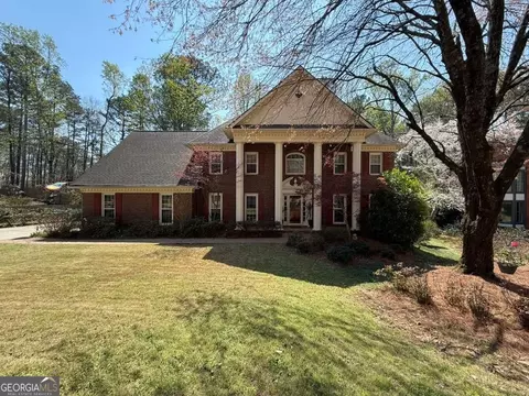 1695 Redbourne Dr, Atlanta, GA 30350