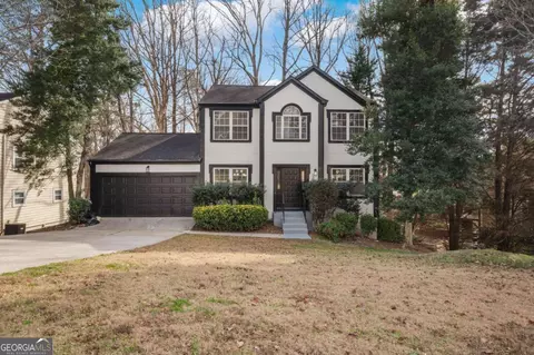 180 Preston Oaks Dr, Alpharetta, GA 30022