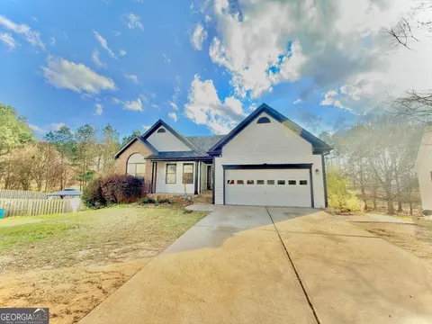 557 Vickers Ln, Locust Grove, GA 30248