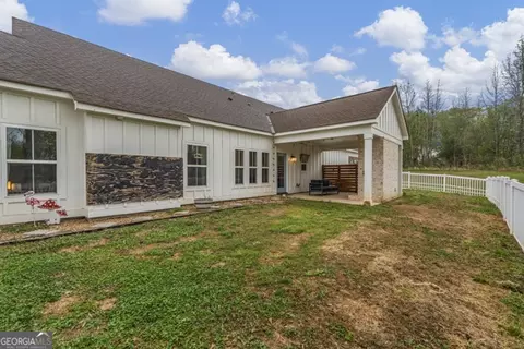 Exterior - 314 Davis Lake Rd, Pine Mountain, GA 31822 photo 4 of 4