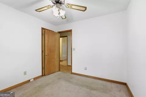 Bedroom - 143 Copperhead Rd, Cornelia, GA 30531 photo 5 of 10