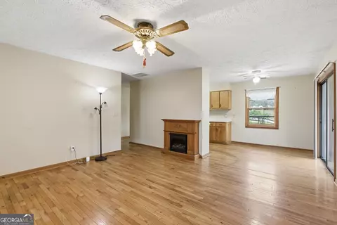 Living - 143 Copperhead Rd, Cornelia, GA 30531 photo 1 of 4