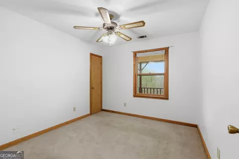 Bedroom - 143 Copperhead Rd, Cornelia, GA 30531 photo 4 of 10