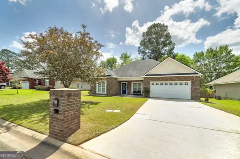 701 Amberley Ct, Kathleen, GA 31047